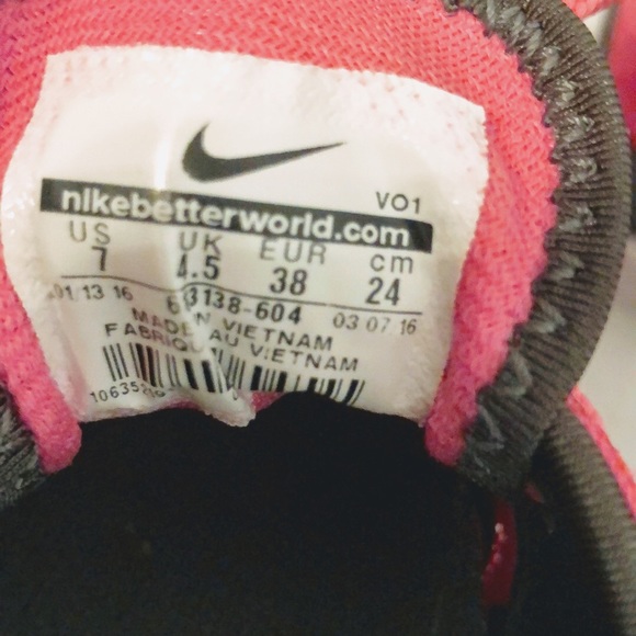 Nike Flex Supreme TR3 Training Sneaker - Picture 6 of 6